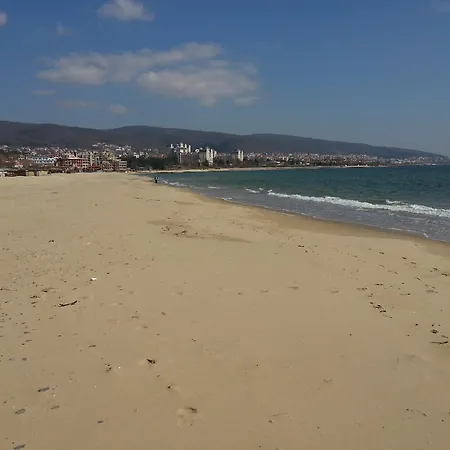 Victoria Perla Sunny Beach