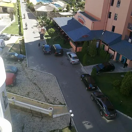 Victoria Perla Apartment Апартаменты *