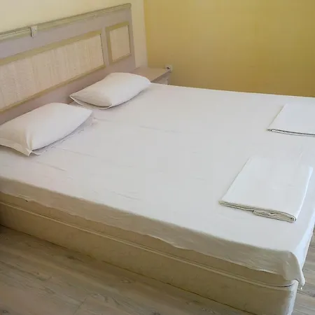 Апартаменты Victoria Perla Apartment *